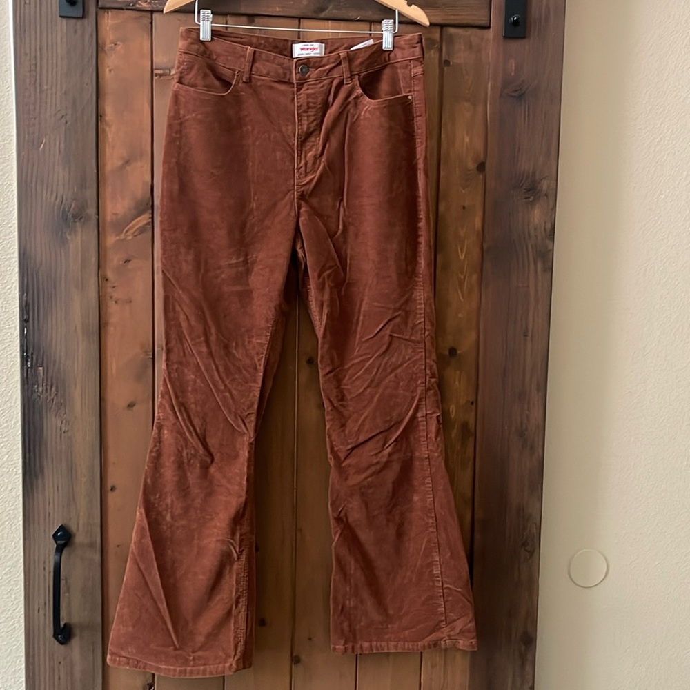 WRANGLER RETRO WOMEN'S CORDUROY HIGH RISE STRETCH TROUSER JEANS NWOT